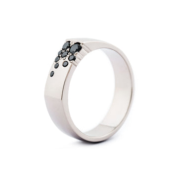 Kero ring crafted in 18K white gold, with black diamonds, design Jussi Louesalmi, Au3 Goldsmiths
