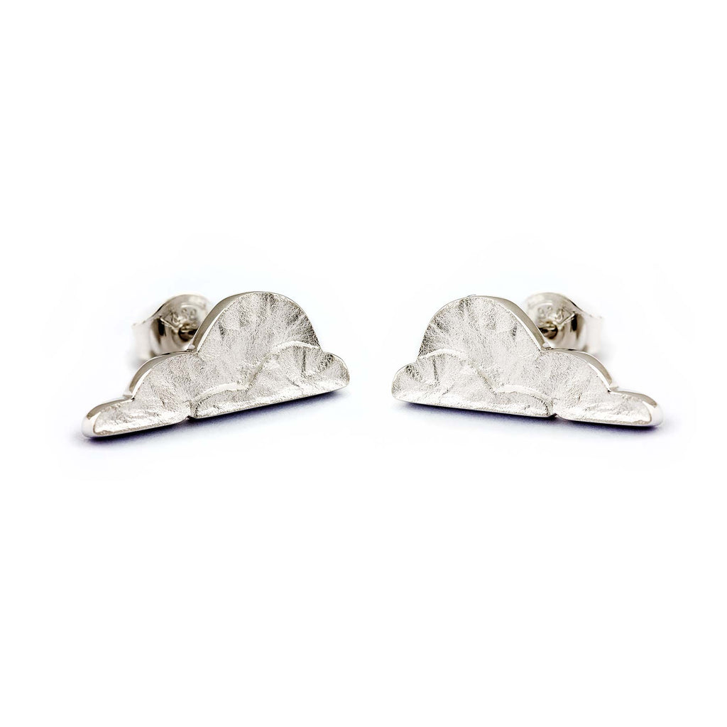 Cloud shape earrings, light and shining surface, gold lining. Material 925 silver. Design Anu Kaartinen, Au3 Goldsmiths.