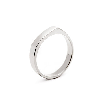 Scandinavian design ring Kero in 750 white gold, without gemstones, design Jussi Louesalmi, Au3 Goldsmiths 