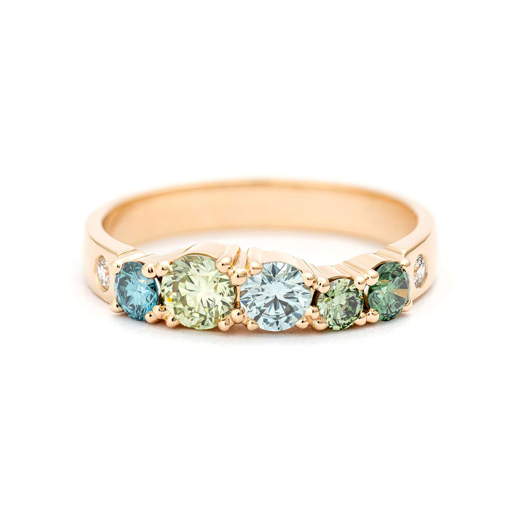 Keto Meadow 3mm ring in 750 yellow gold with green and turquoise diamonds and white tw/vs diamonds. Design by Jussi Louesalmi, Au3 Goldsmiths.