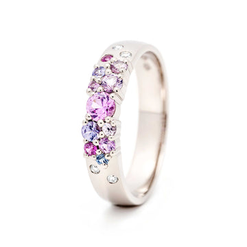 Keto Meadow 4mm wide ring in 750 white gold, with pink, purple and blue sapphires and white diamonds. Design by Jussi Louesalmi, Au3 Goldsmiths. 