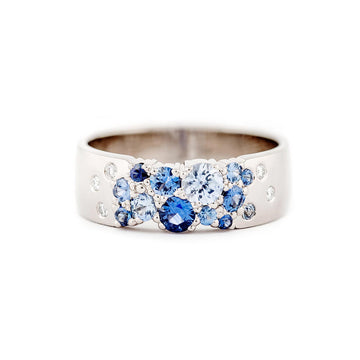 Keto Meadow 6mm ring in 750 white gold, with blue sapphires and white tw/vs diamonds. Design by Jussi Louesalmi, Au3 Goldsmiths.
