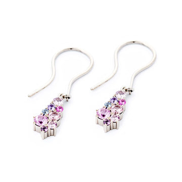 Hanging Keto Meadow drop shaped earrings with colorful sapphires, design by Jussi Louesalmi, Au3 Goldsmiths
