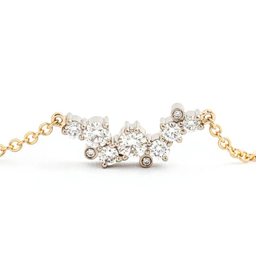 Keto Meadow diamond necklace made in 750 white gold, chain in 750 yellow gold. Design by Jussi Louesalmi, Au3 Goldsmiths.